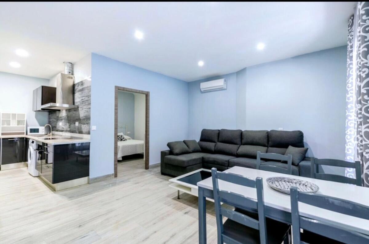 Appartement Piso Frente A La Feria De