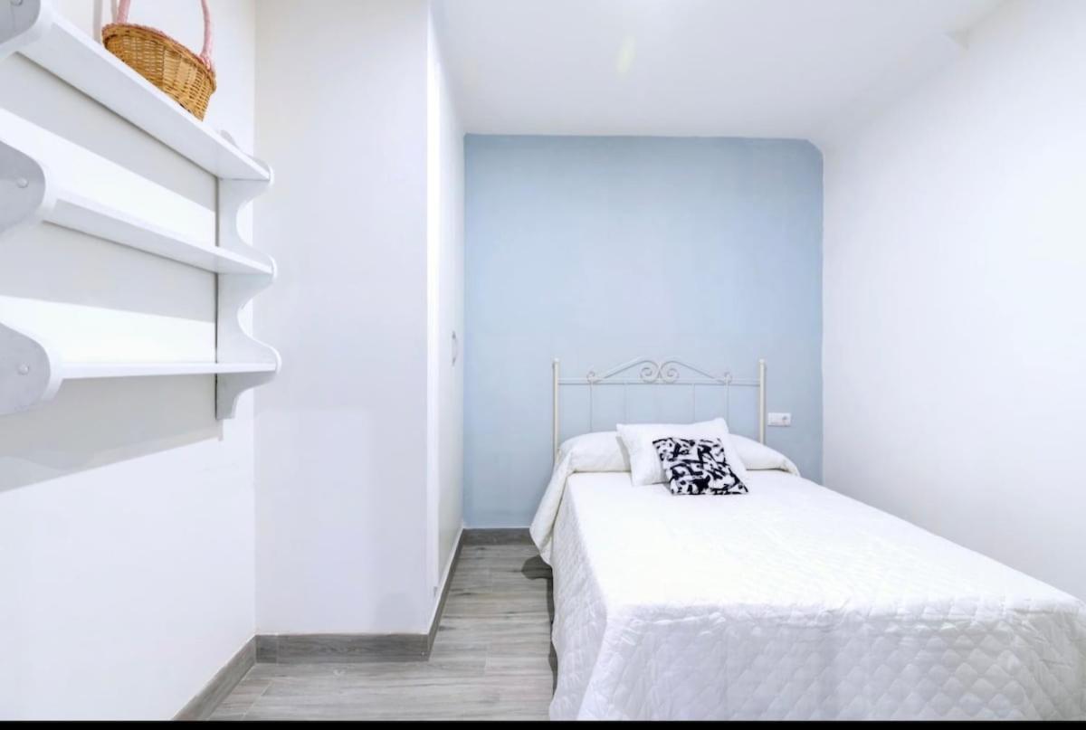 Appartement Piso Frente A La Feria De
